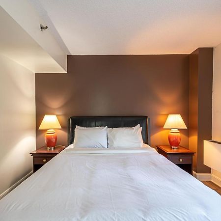 Le Domaine Chambre D'Hotel A Saint-Sauveur-des-Monts Buitenkant foto