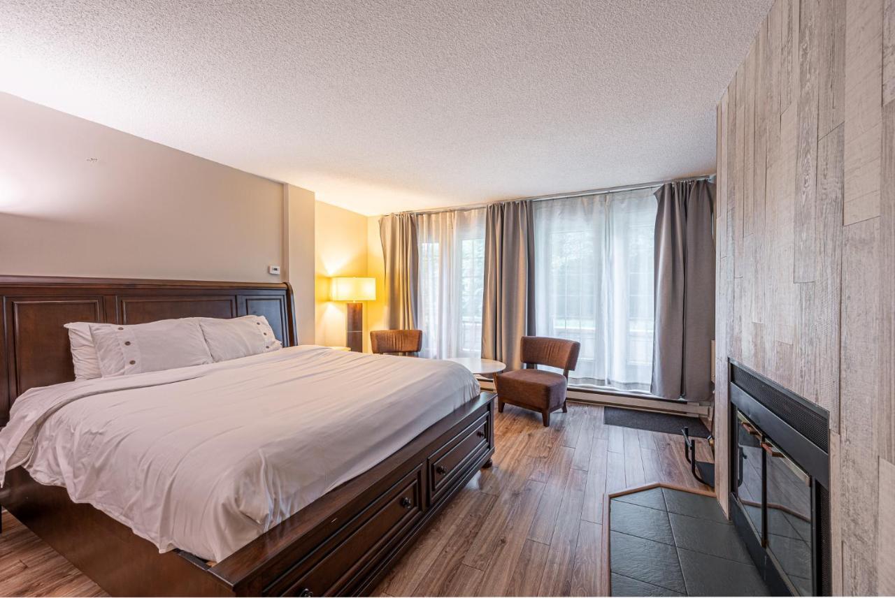 Le Domaine Chambre D'Hotel A Saint-Sauveur-des-Monts Buitenkant foto