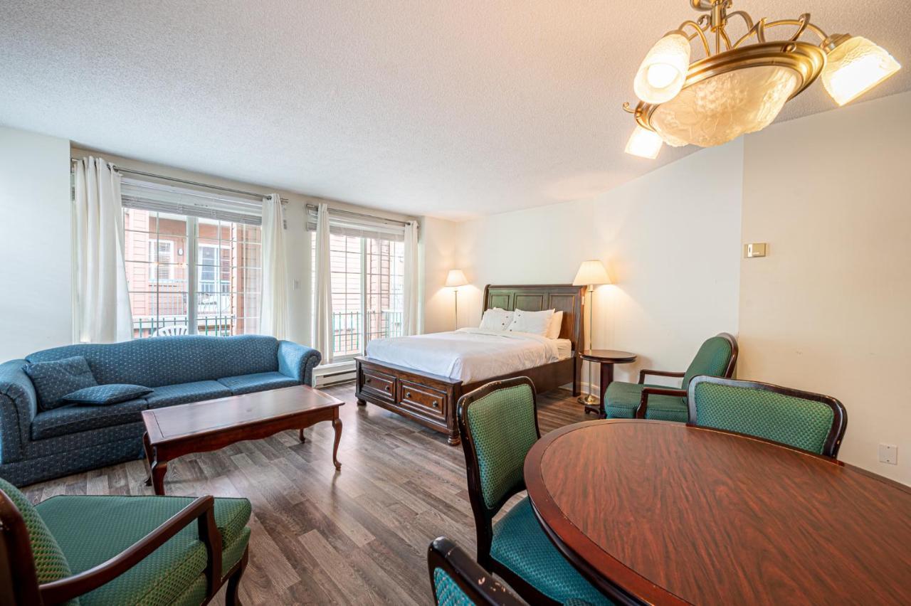 Le Domaine Chambre D'Hotel A Saint-Sauveur-des-Monts Buitenkant foto