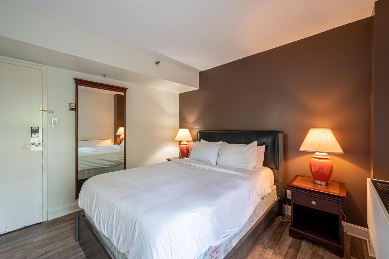 Le Domaine Chambre D'Hotel A Saint-Sauveur-des-Monts Buitenkant foto