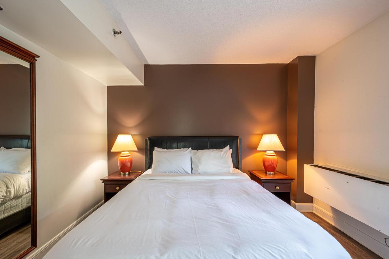 Le Domaine Chambre D'Hotel A Saint-Sauveur-des-Monts Buitenkant foto