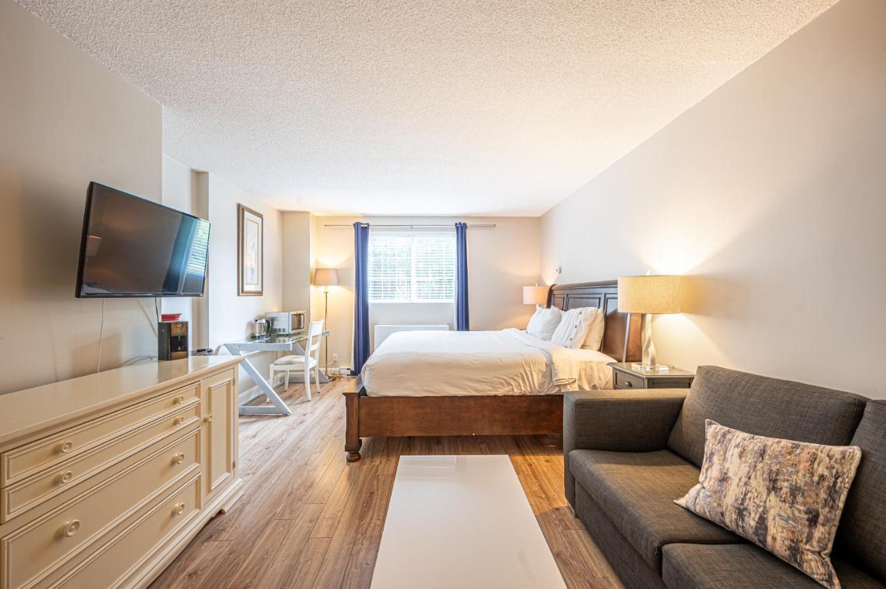 Le Domaine Chambre D'Hotel A Saint-Sauveur-des-Monts Buitenkant foto
